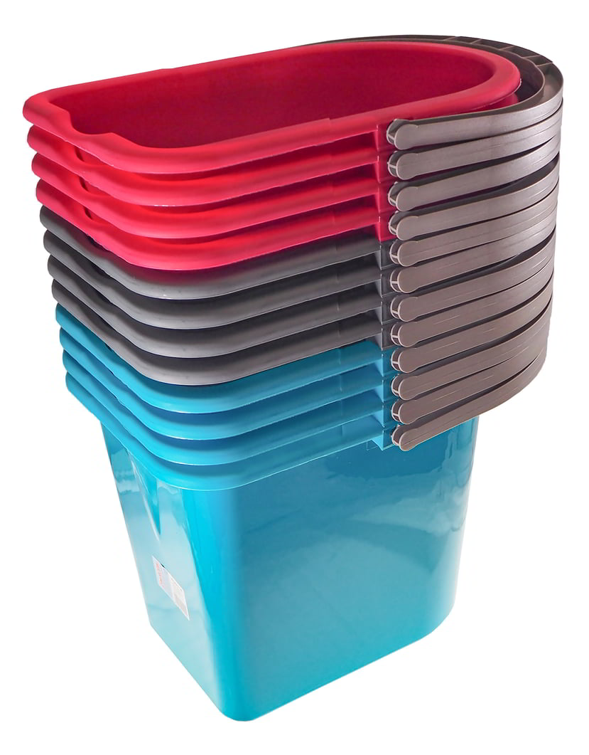 Plastikowe wiadro o pojemności 14 litrów do sprzątania. Posiada plastikową, wygodną rączkę oraz wyciskacz, przeznaczony do różnego rodzaju mopów: sznurkowych, paskowych oraz typu sukienka. Wymiar wiaderka mierzony w najszerszych miejscach:

     *Sze...