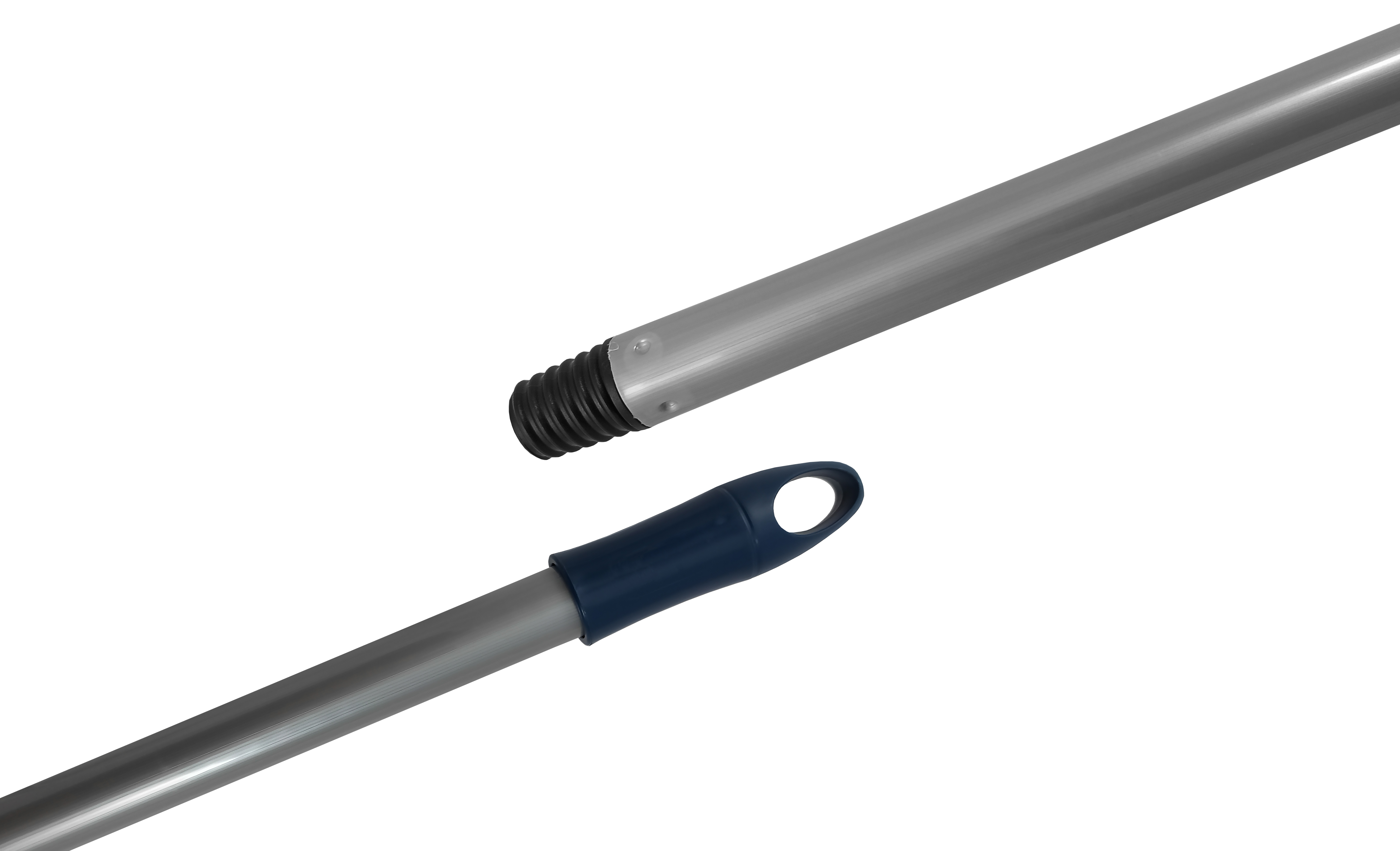 Aluminiowy kij z gwintowaną końcówką, na górze posiada otwór do powieszenia. Kij przeznaczony jest do mioteł firmy Vileda oraz pasuje jako kij alternatywny nietelskopowy do mopa obrotowego Vileda Ultra Speed.

