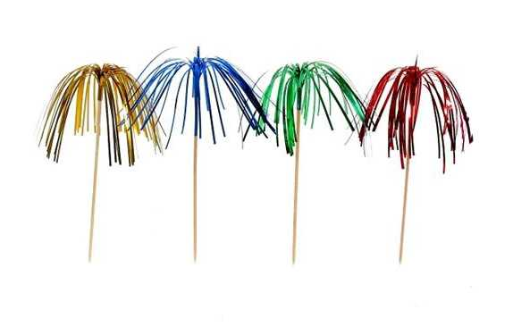 Palmy, ozdoby do deserów wykonane z folii, długość wykałaczki: 22cm. Wykałaczka zakończona na ostro. Opakowanie zawiera: 100 szt.