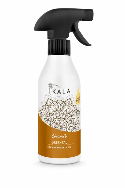 Odświeżacz powietrza KALA Oriental 250ml Chanti w sprayu, biała butelka z orientalnym wzorem na złoto-brązowej etykiecie.