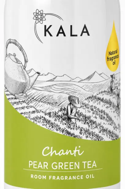 Odświeżacz powietrza KALA Pear Green Tea 250ml, widok boczny butelki ze sprayem na białym tle.