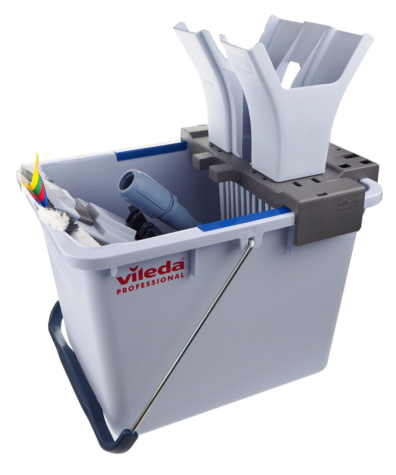 Zestaw zawiera:

     *lekkie, mocne wiadro z ergonomiczną rączką i wewnętrzną podziałką w litrach z wgłębieniem w dolnej części ułatwiającym wylewanie wody, o pojemności 15l
     *wyciskarkę
     *uchwyt do mopa
     *mop MicroSpeedPlus
     *ze...