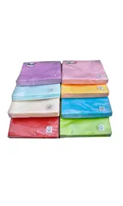 3-warstwowe, serwetki składane, to doskonały sposób na dekorację stołu. Dostepne w szerokiej gamie kolorów. Wymiary: 33x33 cm, opakowanie zawiera: 20 szt.

<!-- M10  P48 K250-->