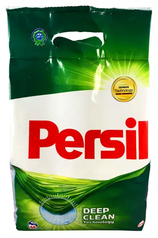 Proszek do prania Persil 2,75kg do białego białego opakowanie z zieloną górą i uchwytami.