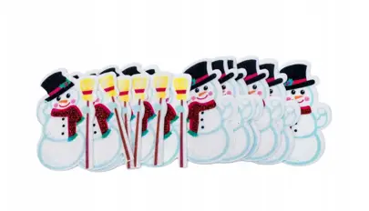 Bałwanki z filcu na samoprzylepnej taśmie umożliwiającej łatwe i wygodne odklejanie. Opakowanie zawiera: 10szt.