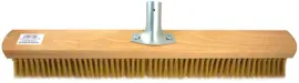 Szczotka zamiatacz drewniana/natur 50cm z uchwytem metalowym Szczotka wykonana została na bazie oprawy drewnianej. Zastosowane włosie to szczecina świńska. Szczotka posiada uchwyt metalowy na kij o średnicy 22 mm.
*Długość: 50cm
*Szerokość: 5,3cm
*Długość włosia: ok. 5cm