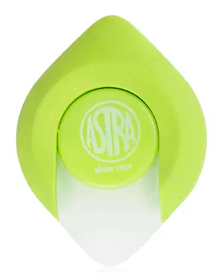 Gumka dwustronna posiada dwie funkcje. Przeznaczona jest do ścierania wkładów zarówno długopisów jak i ołówków.