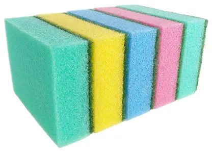 Zmywak kuchenny MAXI PLUS 7/10 5szt Zmywak kuchenny przeznaczony do zmywania wszelkiego rodzaju naczyń, usuwa uporczywy brud dzięki warstwie szorującej, przy czym nie rysuje powierzchni. Opakowanie zawiera: 5szt.