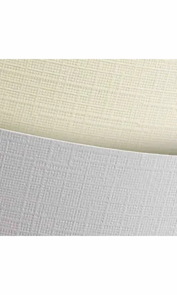 Papier Xero Wizytówkowy A4 246gr 20 ark BIAŁY / KREMOWY W43 Papier doskonale nadaje się na wizytówki, zaproszenia, papiery firmowe. Można drukować na drukarkach atramentowych i laserowych. Format: A4, (297x210mm) . Gramatura: 246g, ilość arkuszy: 20.