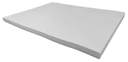 Klasyczne etykiety samoprzylepne z zaokrąglonymi rogami, odpowiednie do drukarek laserowych, atramentowych i kserokopiarek. Rozmiar etykiety: 70x37mm. Liczba etykieta w arkuszu: 24.

