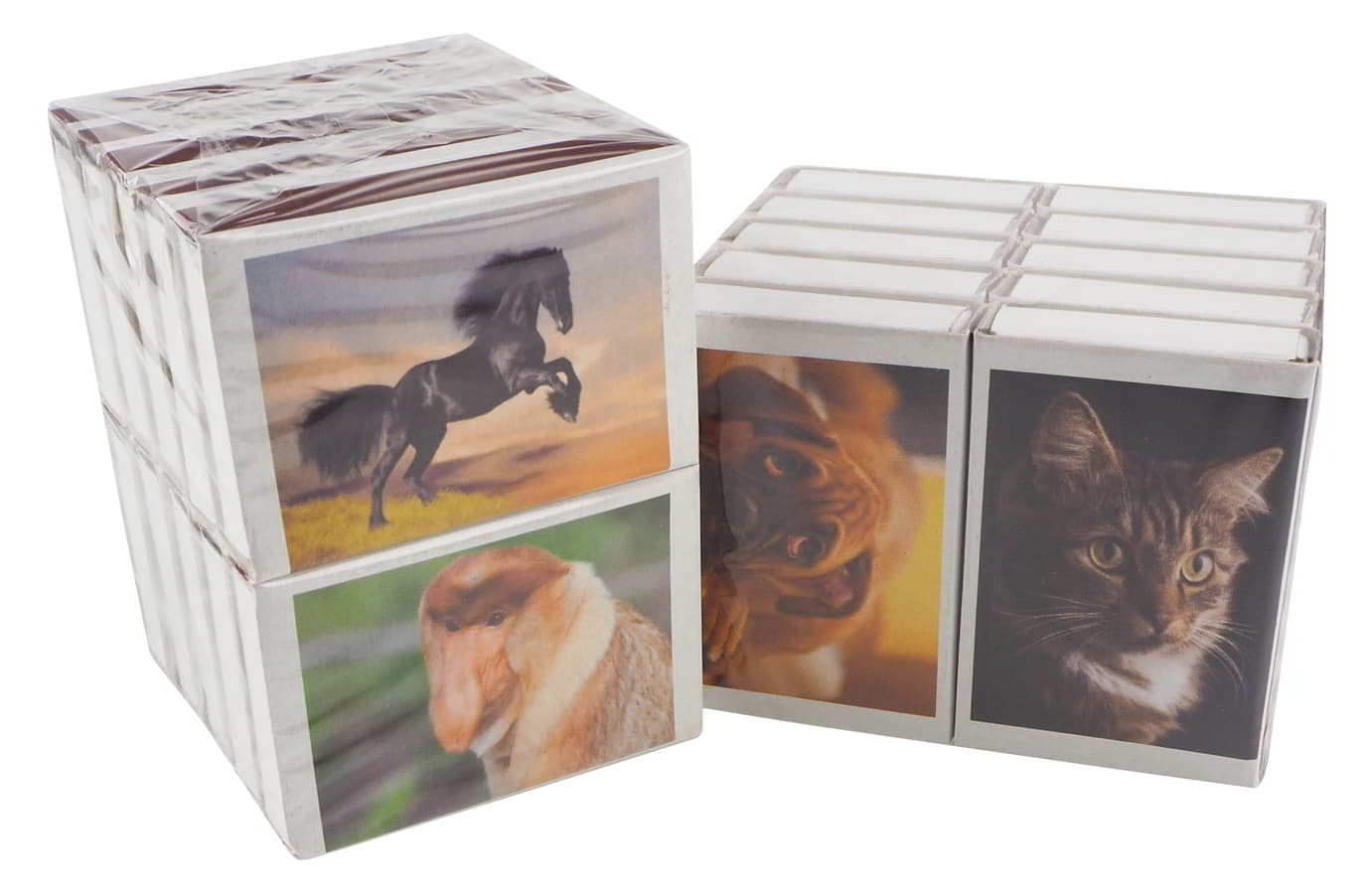 Zapałki produkowane bez szkodliwych dla zdrowia substancji, dzięki czemu są bezpieczne w użyciu. Opakowanie wykonane z ekologicznej tektury wyraża nasze przywiązanie do ochrony środowiska naturalnego. Zapałki są krótkie, standardowe. 38szt zapałek w śr...